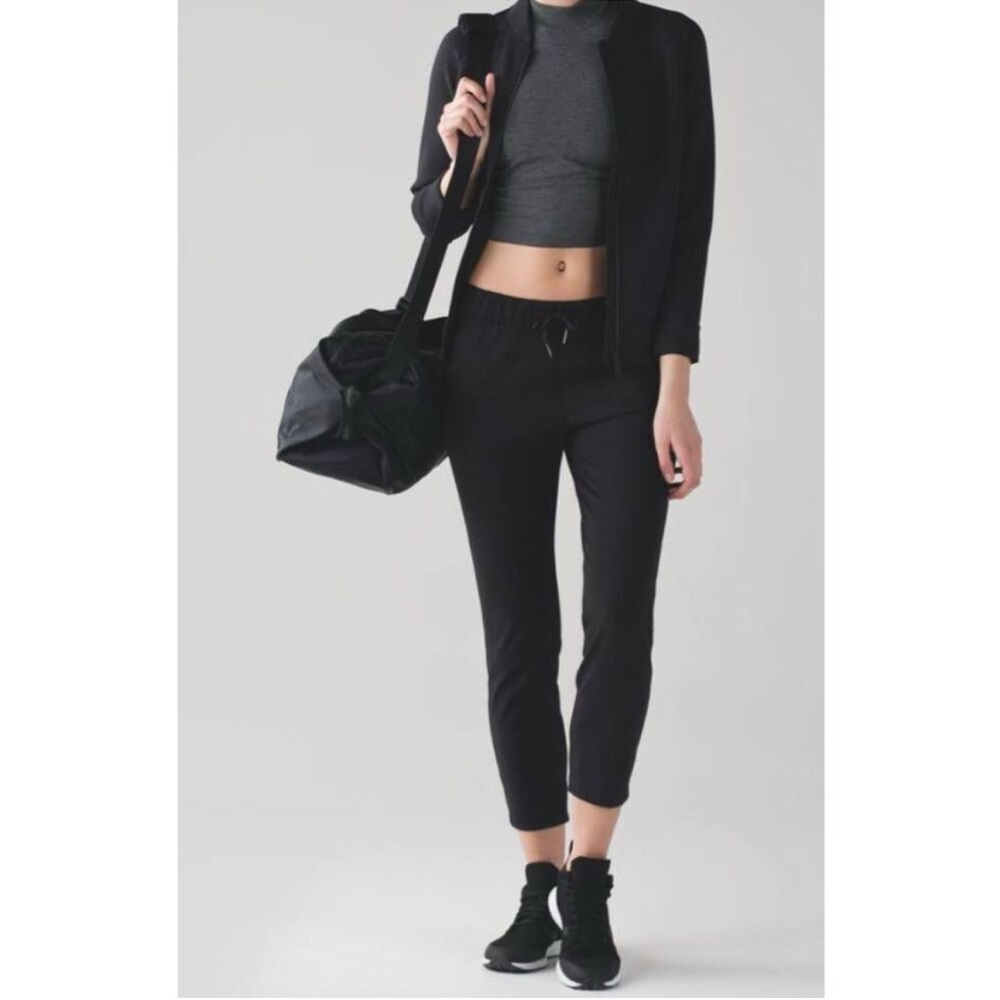 Lululemon On the fly luxtreme 6 28”
